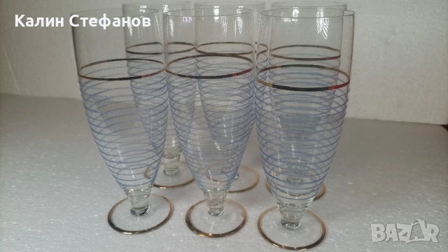 Страхотен ретро комплект за вино, шампанско, златни кантове, цветна синя посипка, 6 бр