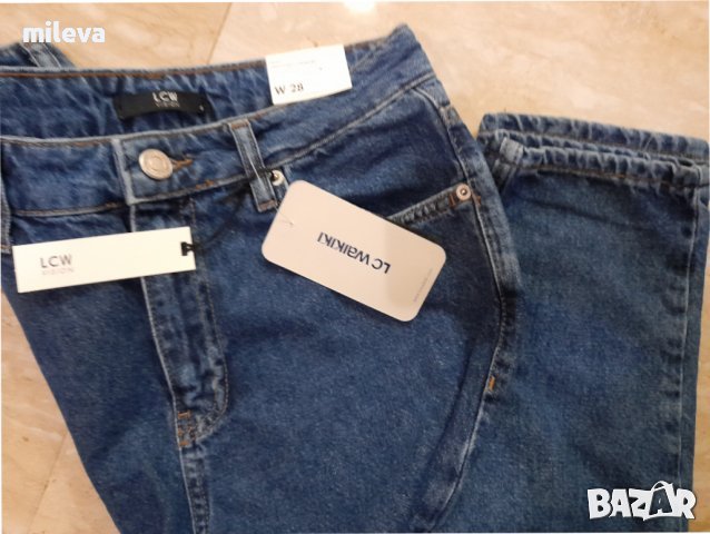 Нови дамски дънки Mom jeans, снимка 2 - Дънки - 36696253