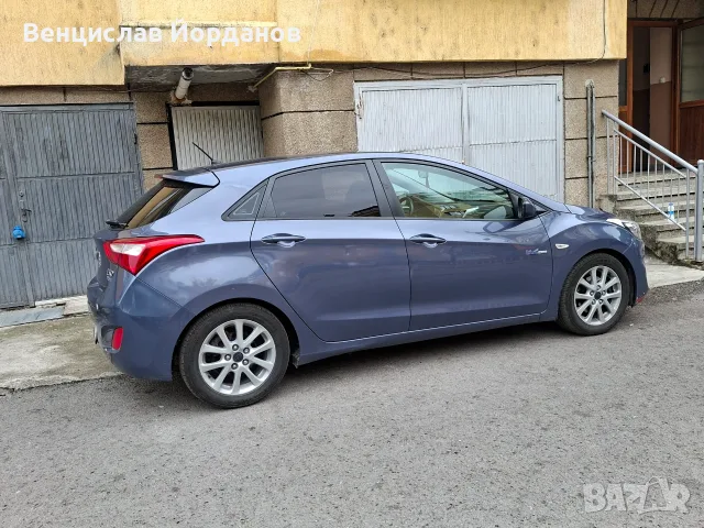 Продавам Хюндай i30, снимка 3 - Автомобили и джипове - 56511469