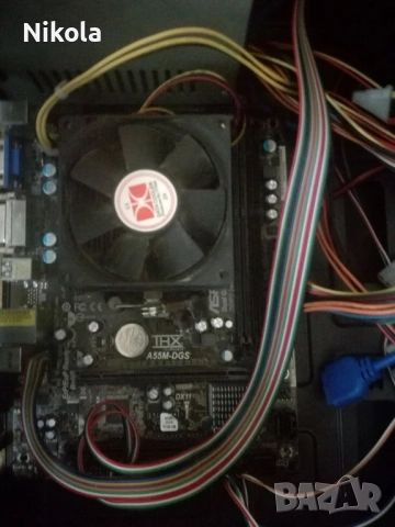 Продавам/Бартер Компютър с Четири Ядрен Процесор AMD A8-3850 и Дъно ASRock A55M-DGS, снимка 3 - За дома - 52496430