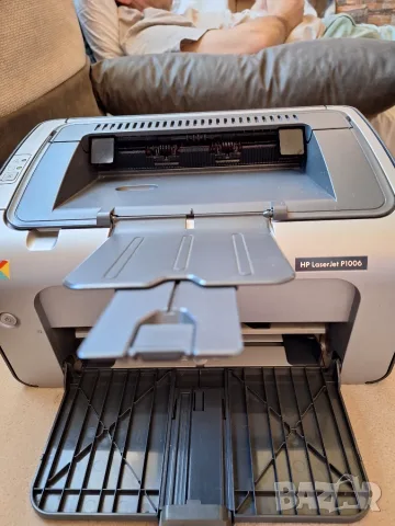 Лазерен принтер HP laserjet p1006,черено-бял печат