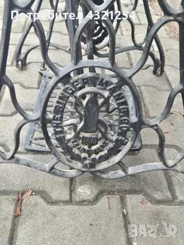 Крака за машина SINGER, снимка 4 - Антикварни и старинни предмети - 53335983