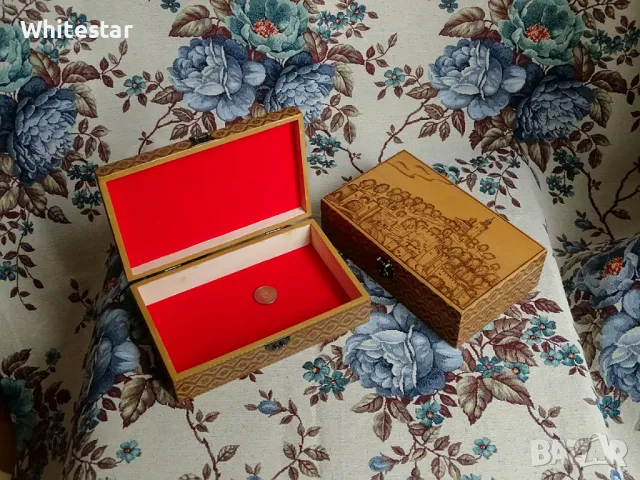 Пирографирани кутии