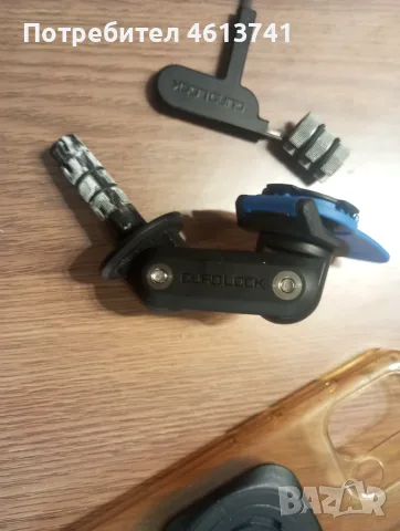 Стойка за телефон QUADLOCK, снимка 2 - Аксесоари и консумативи - 56047483