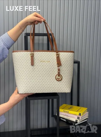 Michael Kors ⚜️Дамски Чанти , снимка 9 - Чанти - 55744350