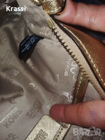 Michael Kors чанта в златисто , снимка 9 - Чанти - 52641499