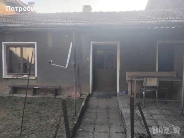 Продавам къща в село Ломец, снимка 3 - Къщи - 51158988