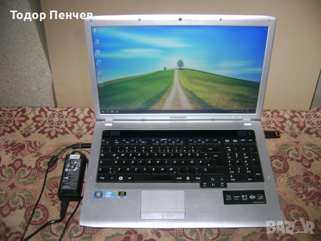 Samsung R730 - Core i3, 4 GB RAM, 256 GB SSD