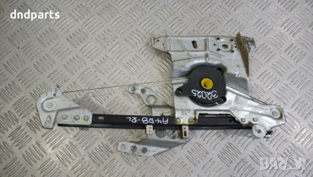 Стъклоповдигач врата Audu A4 1998г.(заден ляв)	, снимка 1 - Части - 42062443