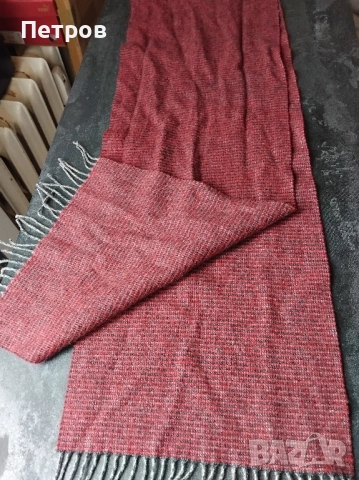 Вълнен шал, Emilio Adani , снимка 6 - Шалове - 53915398