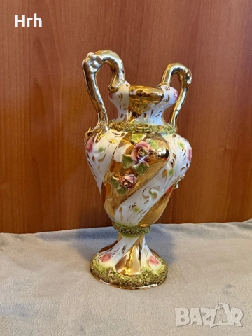 Порцеланова ваза с маркировка от Италия, снимка 2 - Вази - 52030002