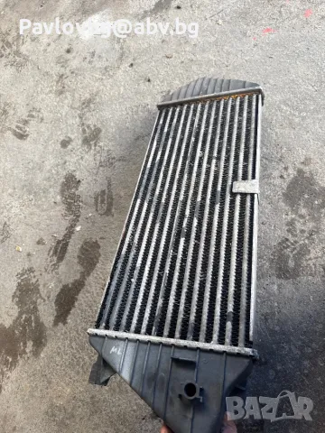 Интеркулер за Мерцедес МЛ, снимка 2 - Части - 50193082