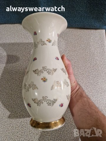 Декоративна порцеланова ваза със златни орнаменти BAVARIA - Ръчна изработка