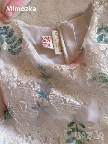 Страхотна рокля с диадемка на Lc waikiki за сладурка р-р 122/128!, снимка 3 - Детски рокли и поли - 53877657