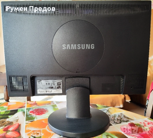 Samsung SyncMaster 2243nw + преходник от VGA към HDMI, снимка 2 - Монитори - 52510490