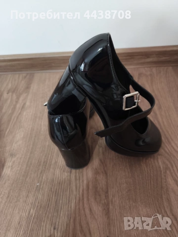 Лачени дамски обувки , снимка 5 - Дамски обувки на ток - 54314935