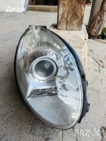 Фар Mercedes W251 R-Classa Xenon десен /Фар Мерцедес Р W251 Оригинален, снимка 1