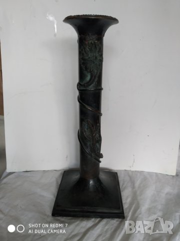 масивен месингов свещник