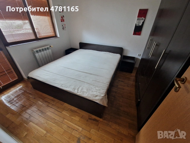 Продавам спалня с матрак и гардероб с две нощни шкафчета