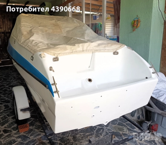 Лодка ELAN Gliser GT402 с колесар, снимка 4 - Воден транспорт - 52509218