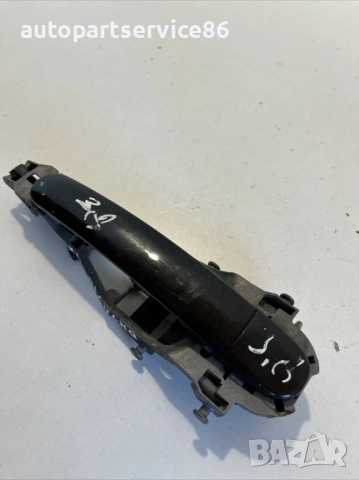 Външна дръжка задна дясна врата черна за Skoda Octavia 2.0 TDI (2009) 