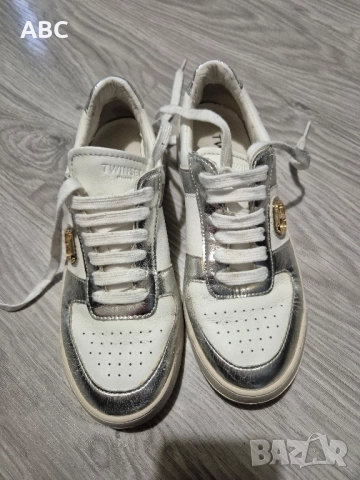 дамски кецове Twinset, снимка 2 - Кецове - 51934302