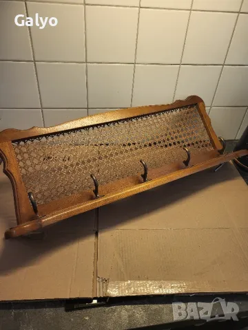 Стара закачалка за дрехи от масивно дърво и ратан , снимка 2 - Закачалки - 50382257