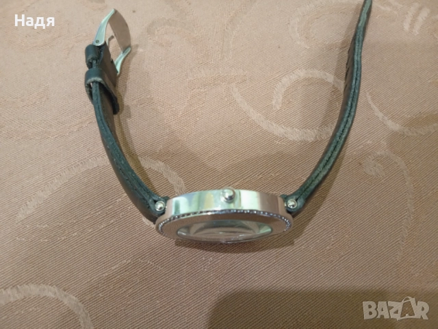 Часовник Louis Vuitton, снимка 7 - Дамски - 52315806