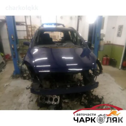 Преден капак Опел Зафира Б 1.9цдти