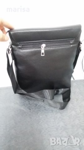 Мъжка чанта за рамо Jeep, черна, с капак и регулируема презрамка -2020, снимка 2 - Портфейли, портмонета - 30973973
