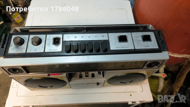 Касетофон сименс за части само бучи и мирише на изгоряло платката , снимка 2 - Друга електроника - 52713797