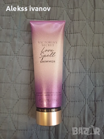 Блеостящ лосион за тяло Victoria's Secret love spell