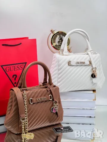 чанти guess , снимка 4 - Чанти - 50354743