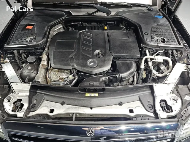 Mercedes-Benz E220d 4MATIC Exclusive 2019 от Корея, снимка 6 - Автомобили и джипове - 56487021