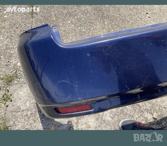Toyota avensis verso 2005година Задна броня, снимка 4 - Части - 40669867