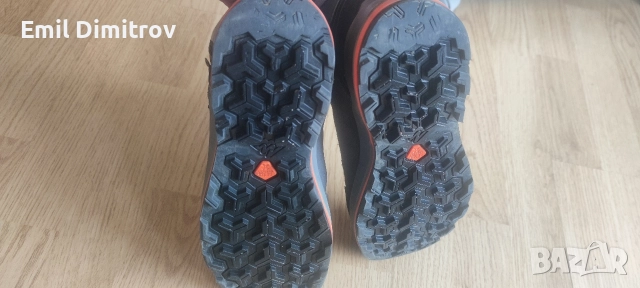 Детски обувки за преход QUECHUA N40, снимка 5 - Мъжки боти - 52704843