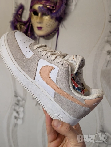 маратонки Nike Air Force 1 '07 Lifestyle номер 39 , снимка 9 - Маратонки - 54044935