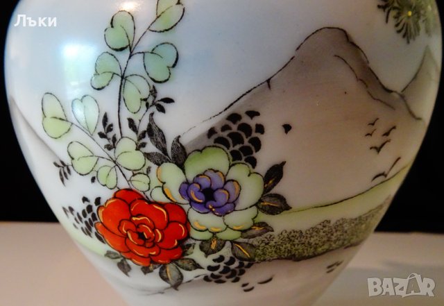 Старинна ваза китайски порцелан,маркирана. , снимка 4 - Вази - 37715988