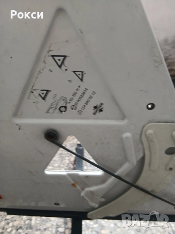 Мерцедесов триъгълник сгъваем нов, снимка 11 - Аксесоари и консумативи - 51904282