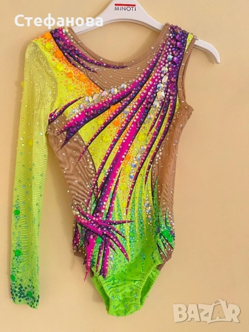 трико за художествена гимнастика