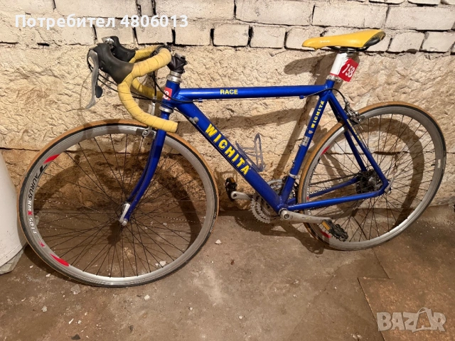 Продавам бегач