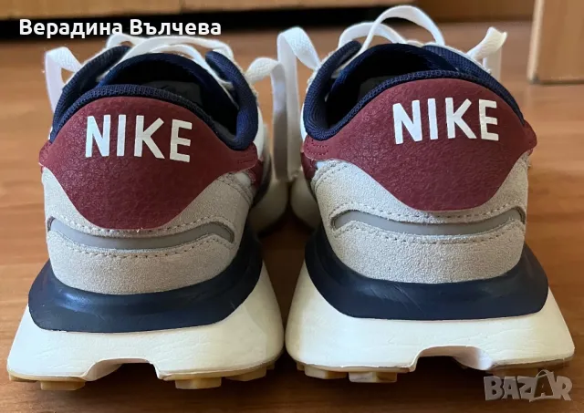 Дамски маратонки Nike, снимка 3 - Маратонки - 50182730