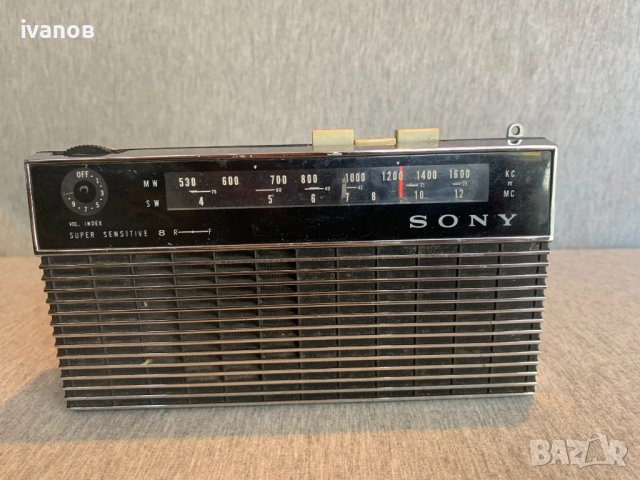 радио sony tr 823, снимка 2 - Радиокасетофони, транзистори - 42067007