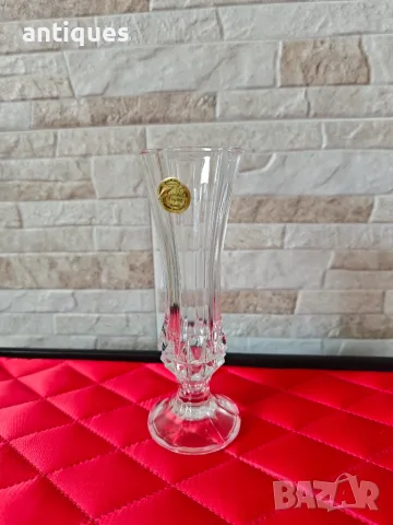 Малка френска ваза - оловен кристал - Cristal d’Arques Paris