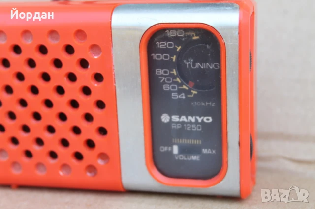 Радио ''Sanyo'', снимка 3 - Радиокасетофони, транзистори - 50606906