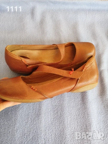 Clarks номер 42-43.