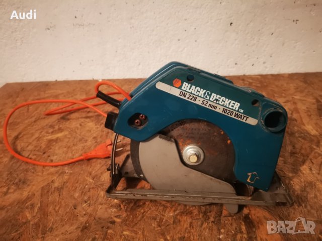 Ръчен циркуляр  Black Decken DN 228 1020W / 4000 об./мин. 4.9А Комплект с режещ диск Ф52mm Made in G