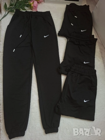 долнище nike , снимка 2 - Спортни екипи - 51680415