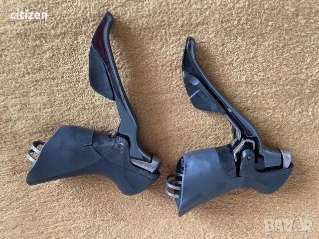 Shimano Dura-Ace ST-9001 11-Speed Cabon Rim Brake Shifters Pair, снимка 5 - Части за велосипеди - 50324627