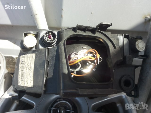 Фар Audi A4  B5 десен 94-99Г, снимка 2 - Части - 32132181